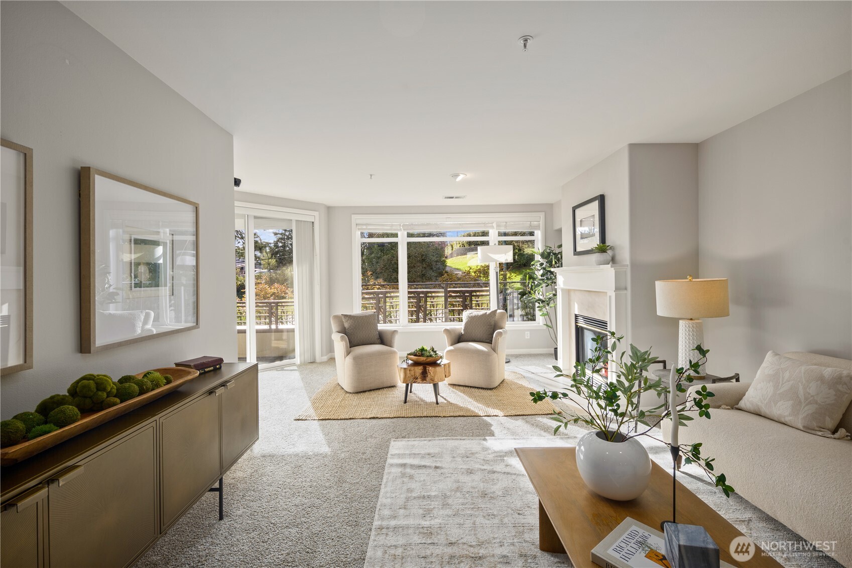 225 4th Avenue #A304, Kirkland, WA 98033