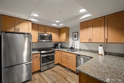 225 4th Avenue #A304, Kirkland, WA 98033 - Photo 23