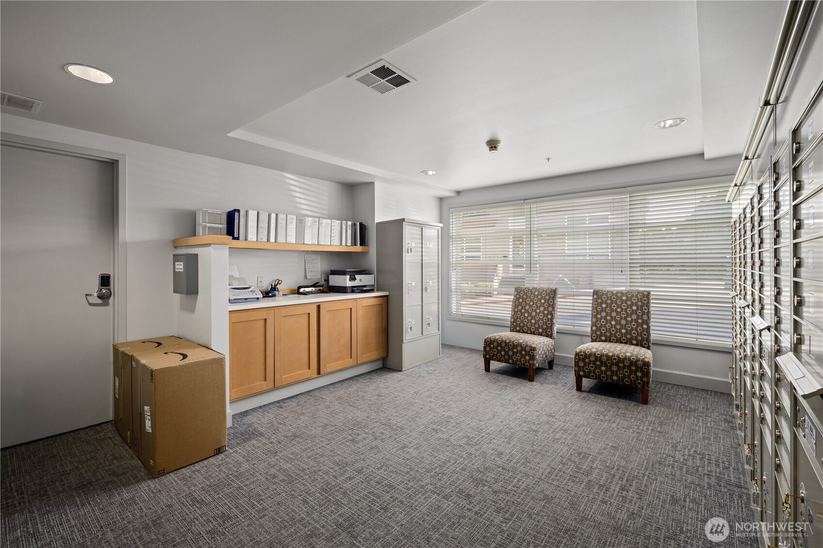 225 4th Avenue #A304, Kirkland, WA 98033