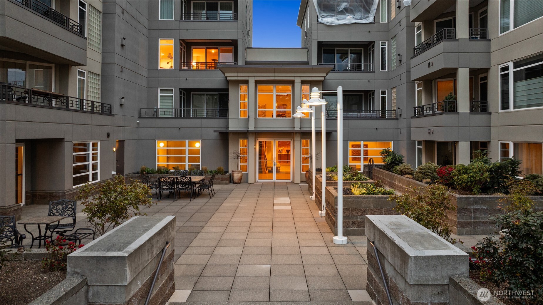 225 4th Avenue #A304, Kirkland, WA 98033