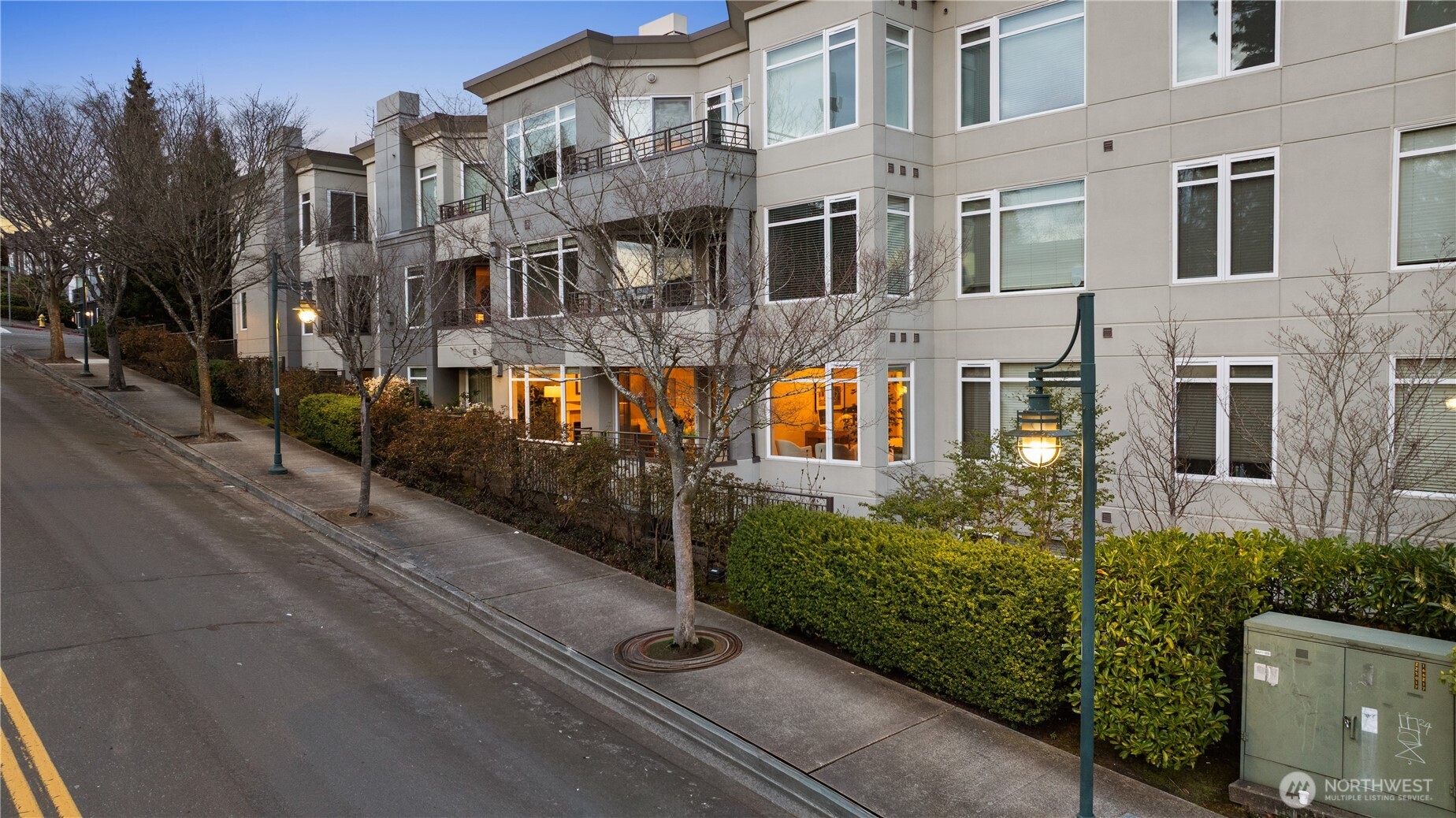 225 4th Avenue #A304, Kirkland, WA 98033