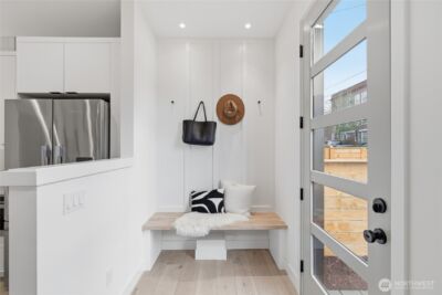 6509 19th Avenue NW, Seattle, WA 98117 - Photo 3