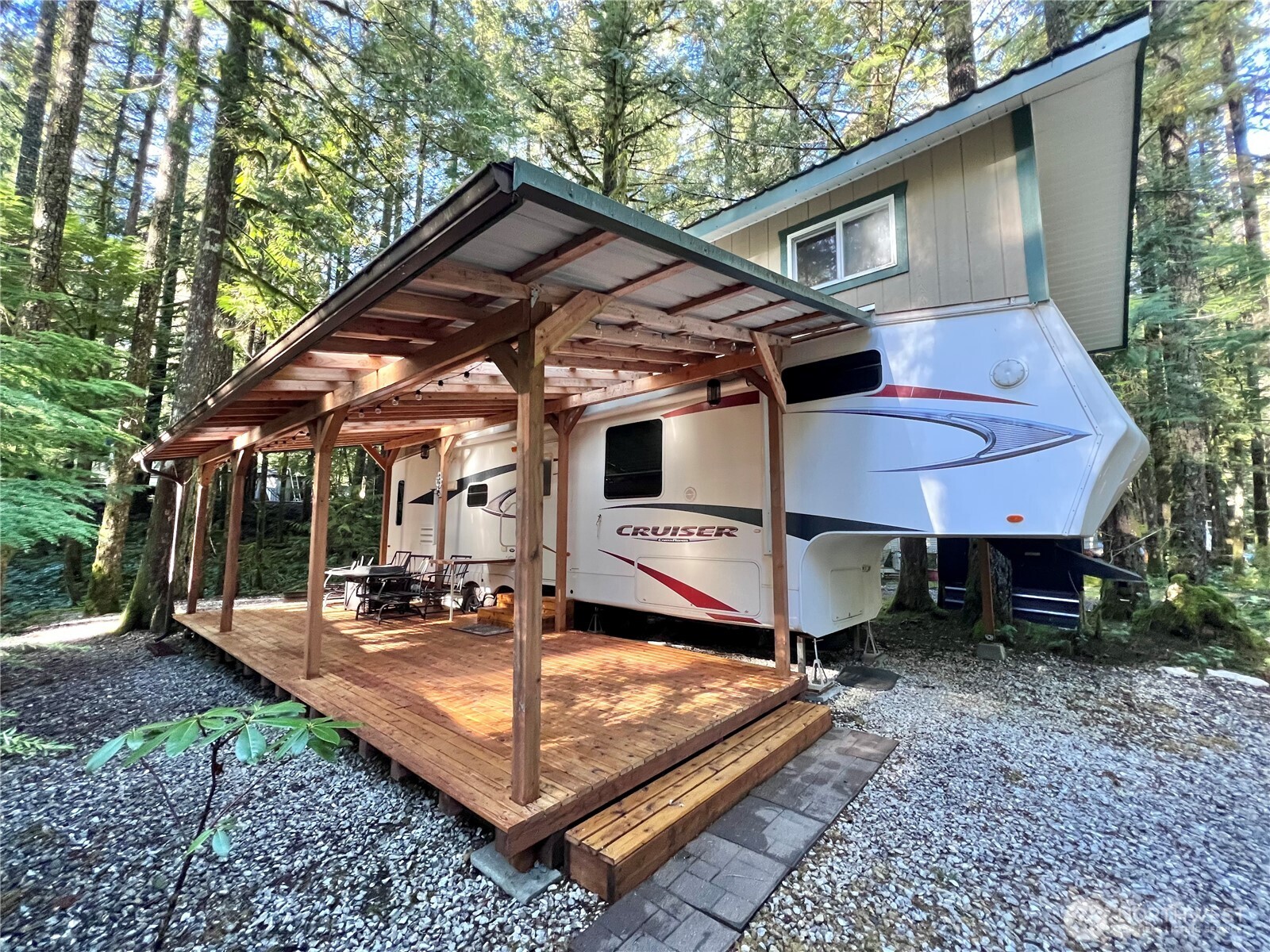 240 Shinn Canyon Drive , Deming, WA 98244