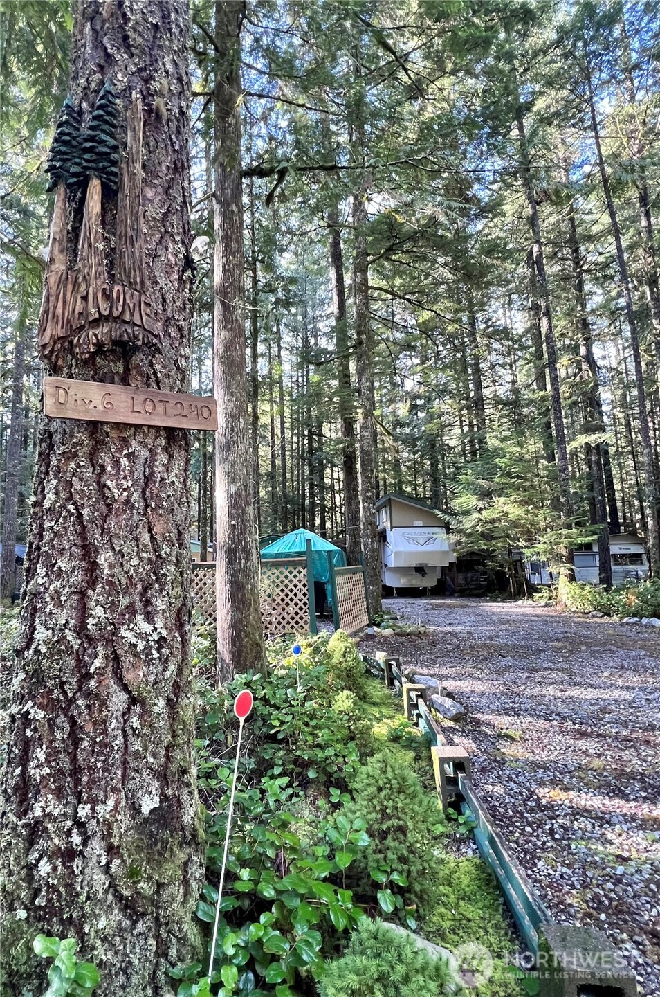 240 Shinn Canyon Drive , Deming, WA 98244