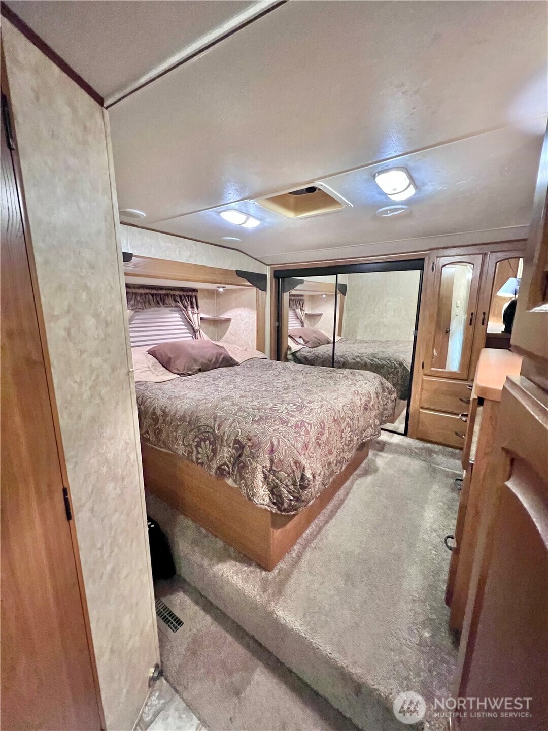 240 Shinn Canyon Drive , Deming, WA 98244