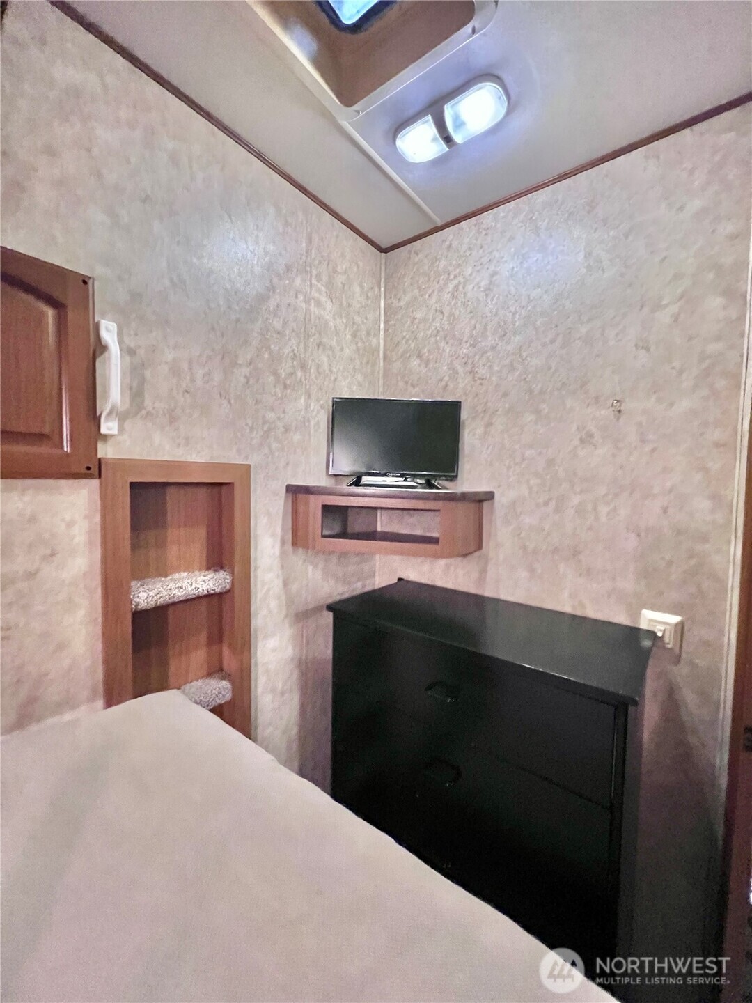 240 Shinn Canyon Drive , Deming, WA 98244