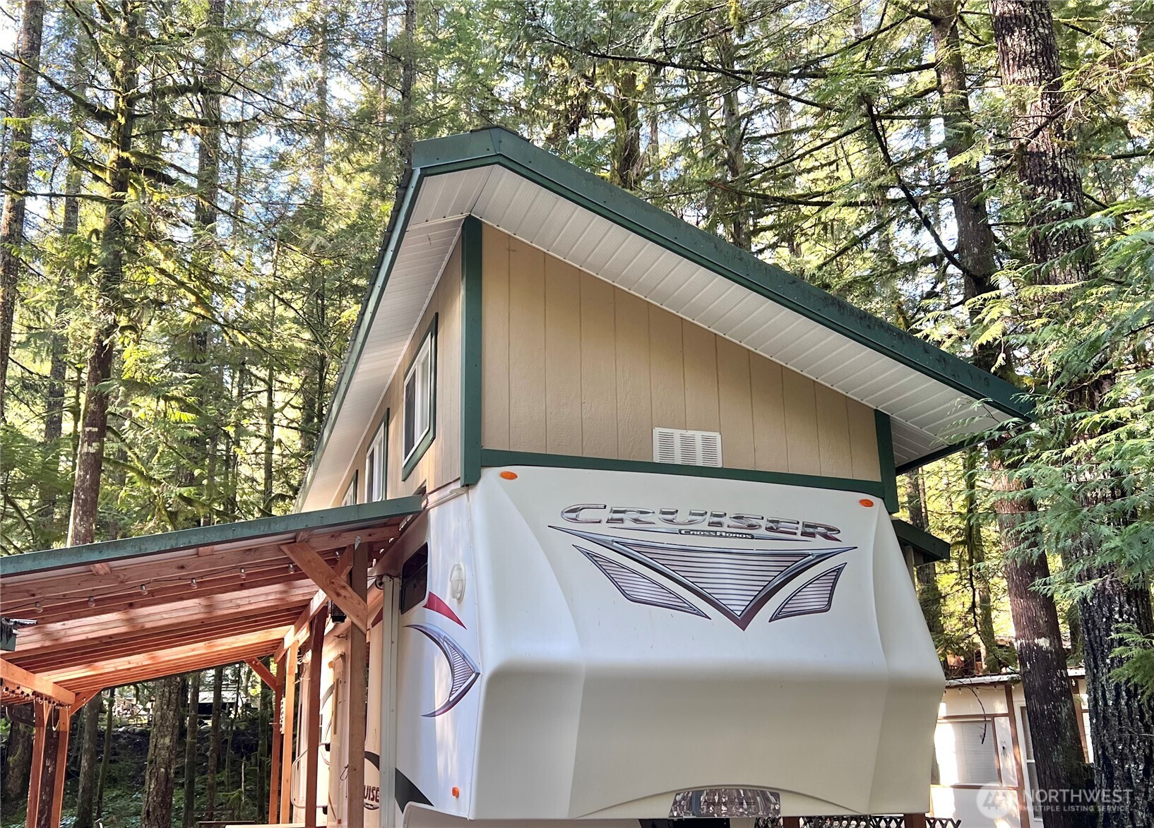 240 Shinn Canyon Drive , Deming, WA 98244