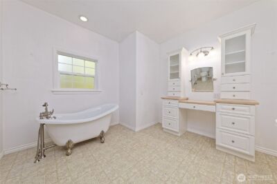 111 E Maryann Place , Shelton, WA 98584 - Photo 16