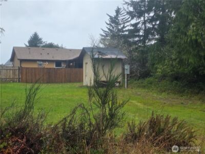 631 POINT BROWN Avenue SW, Ocean Shores, WA 98569 - Photo 5