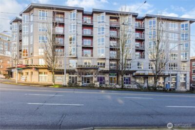 159 Denny Way #402, Seattle, WA 98109