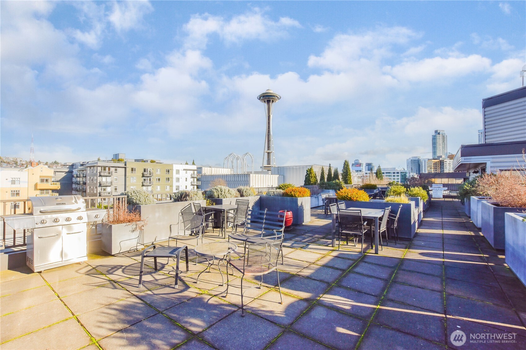 159 Denny Way #402, Seattle, WA 98109