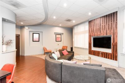 159 Denny Way #402, Seattle, WA 98109 - Photo 16