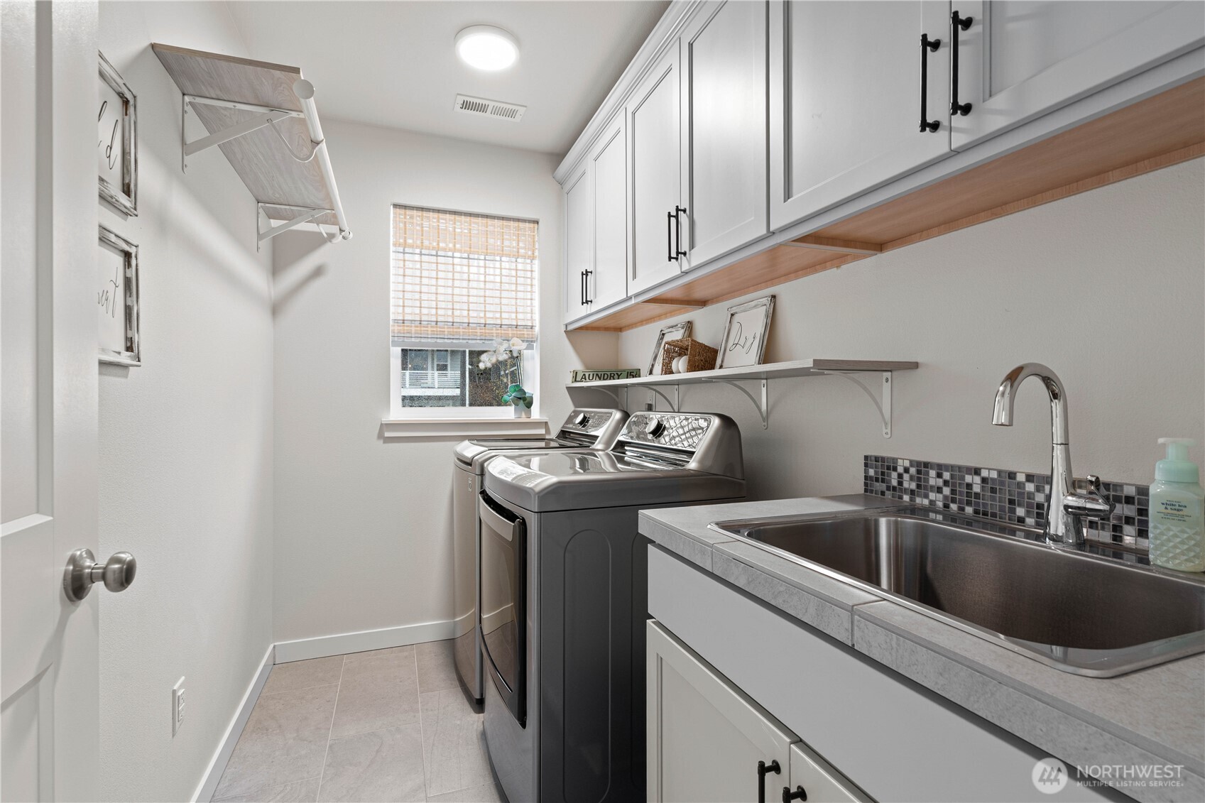 11361 Maple Tree Place SW, Silverdale, WA 98383