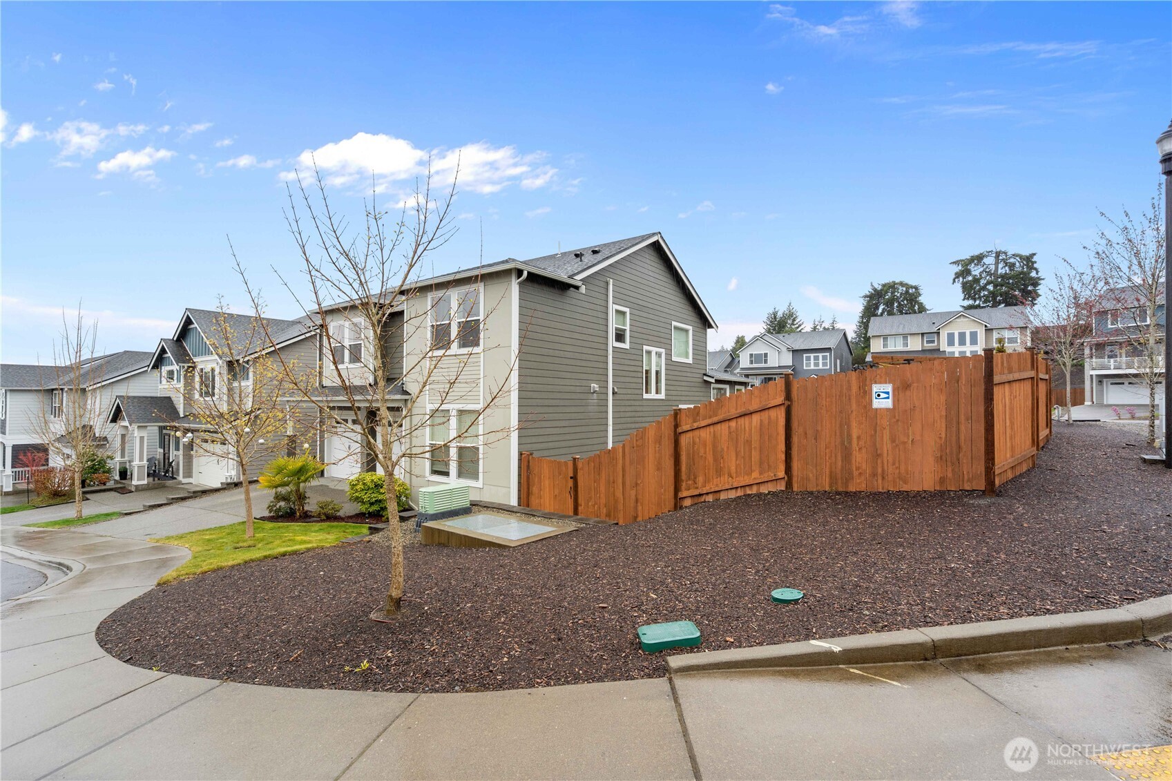11361 Maple Tree Place SW, Silverdale, WA 98383