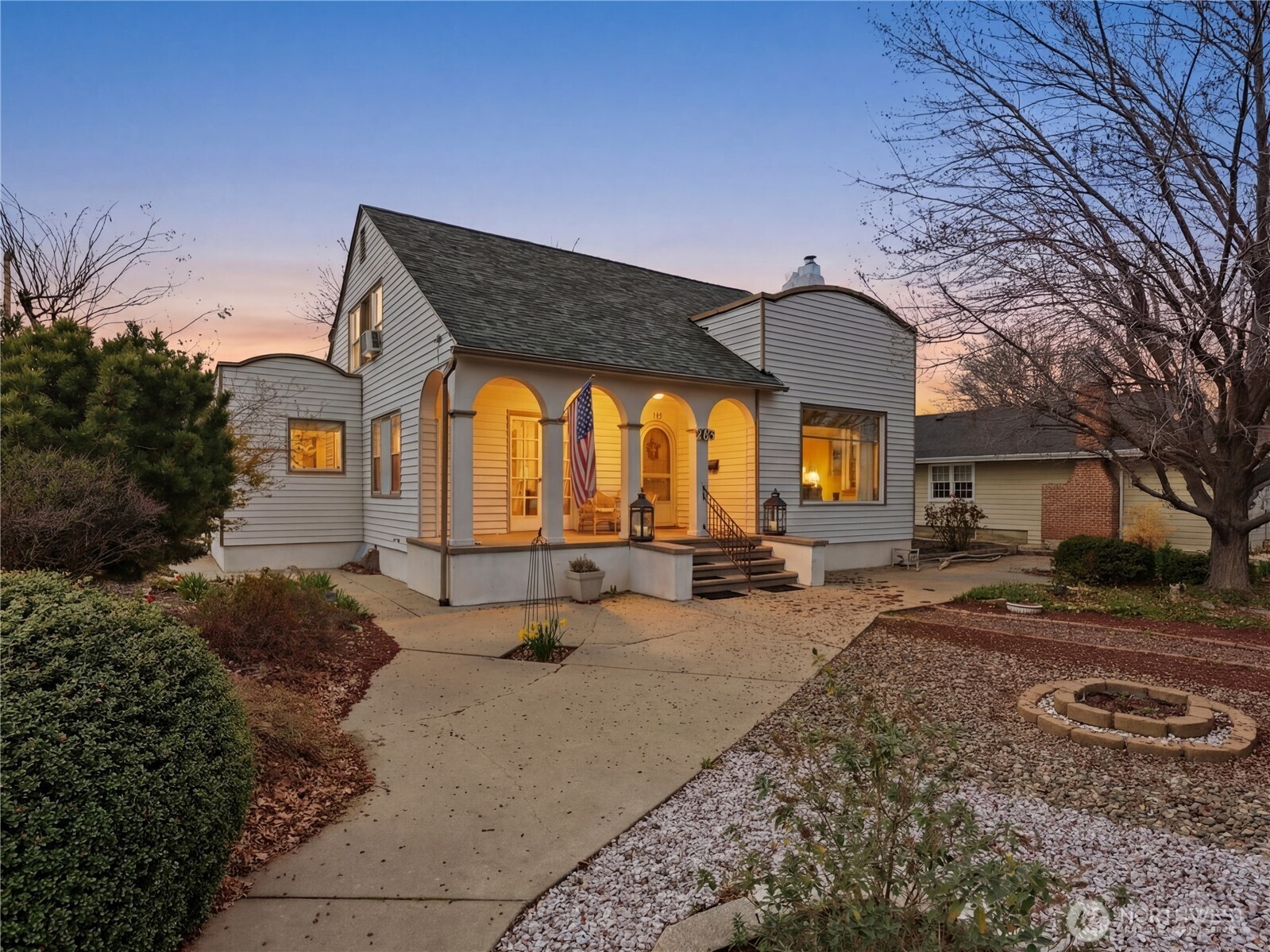 106 N Franklin Avenue , Wenatchee, WA 98801