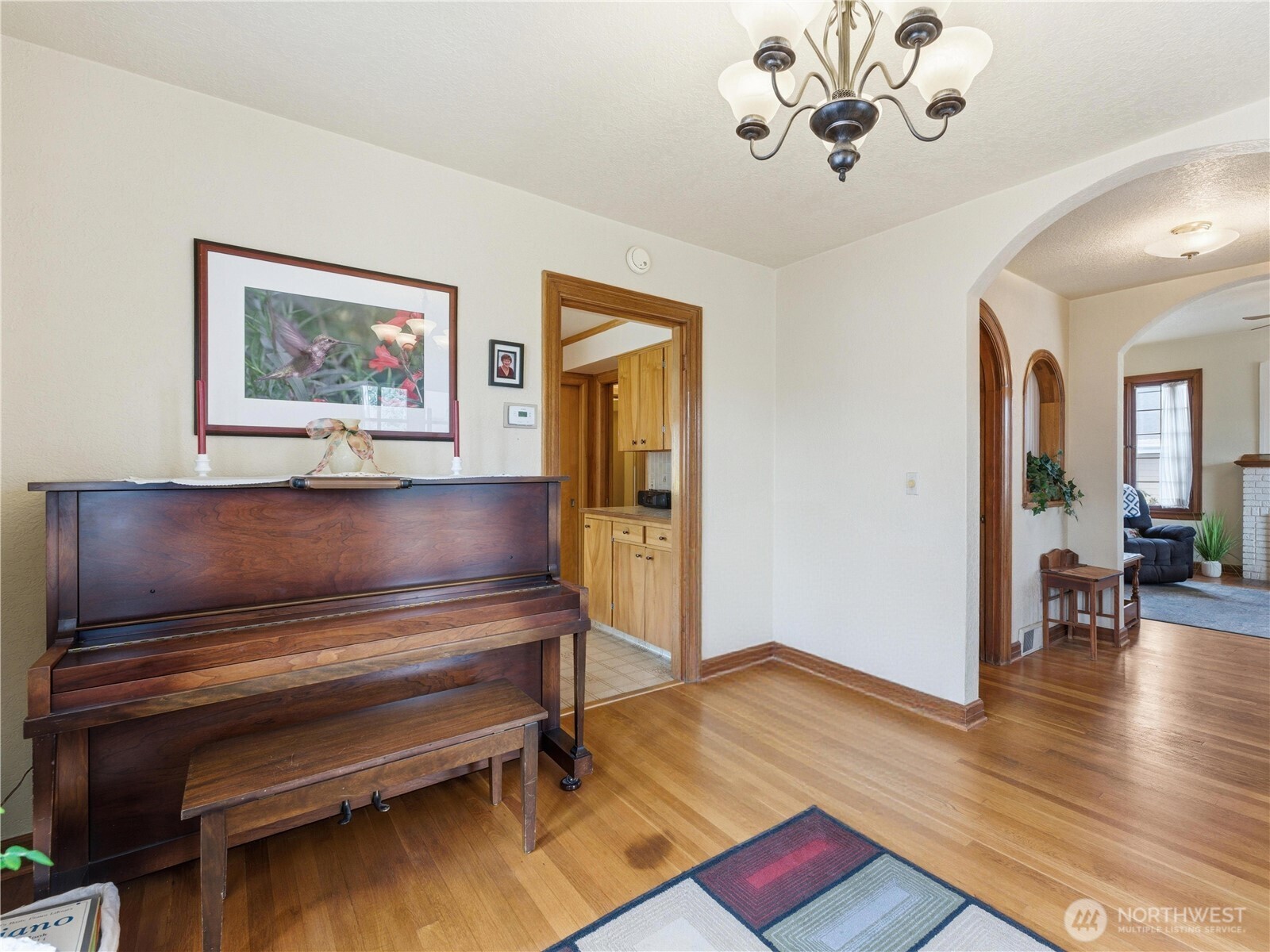 106 N Franklin Avenue , Wenatchee, WA 98801