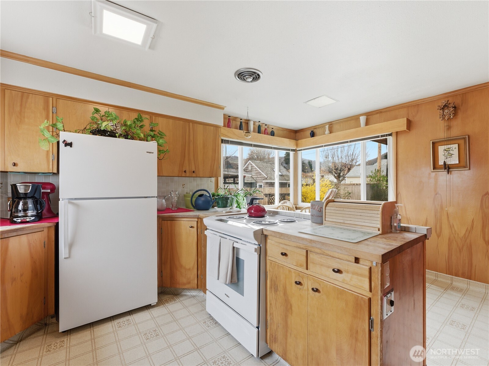 106 N Franklin Avenue , Wenatchee, WA 98801