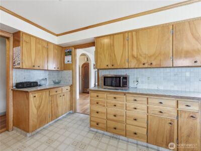106 N Franklin Avenue , Wenatchee, WA 98801 - Photo 15