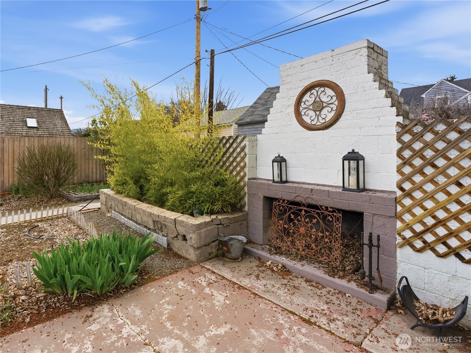 106 N Franklin Avenue , Wenatchee, WA 98801