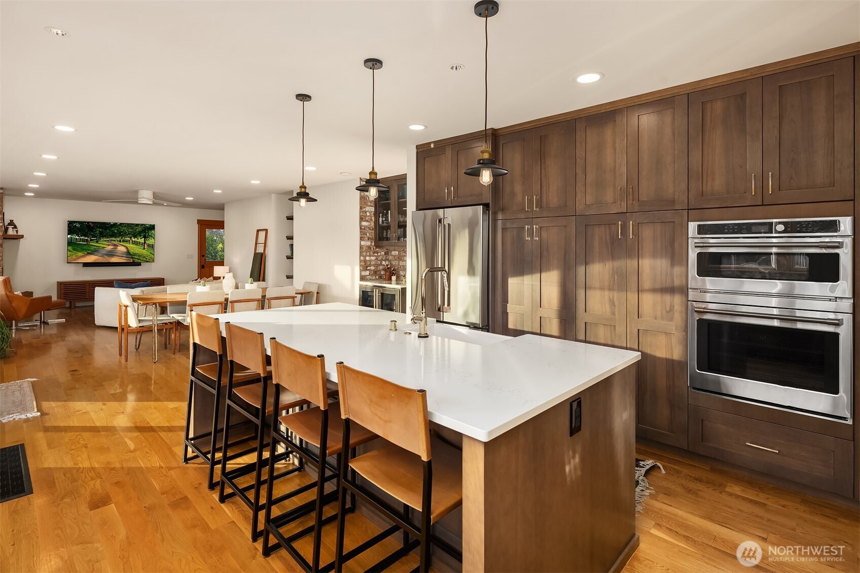 14625 SE 14th Street , Bellevue, WA 98007