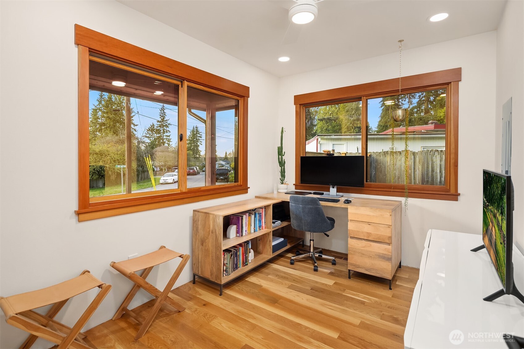 14625 SE 14th Street , Bellevue, WA 98007