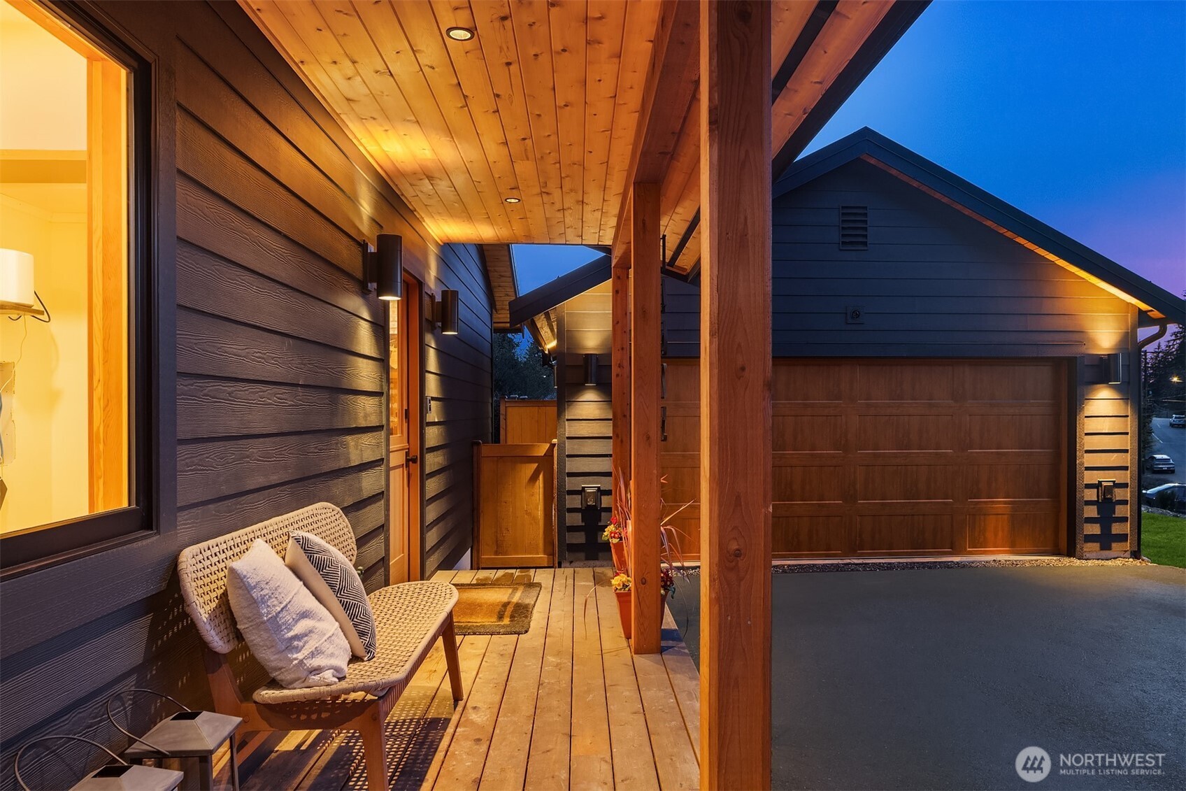 14625 SE 14th Street , Bellevue, WA 98007