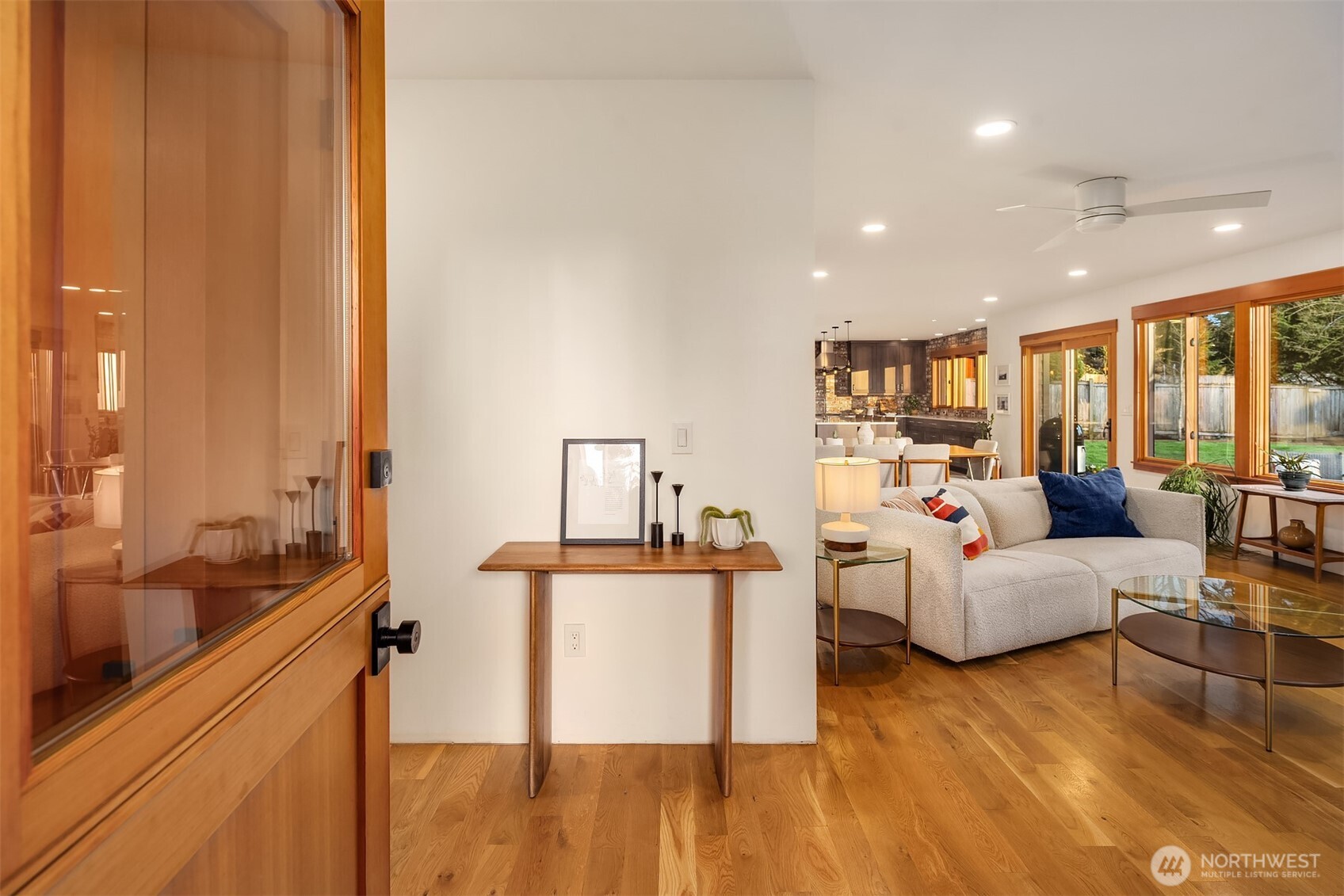 14625 SE 14th Street , Bellevue, WA 98007