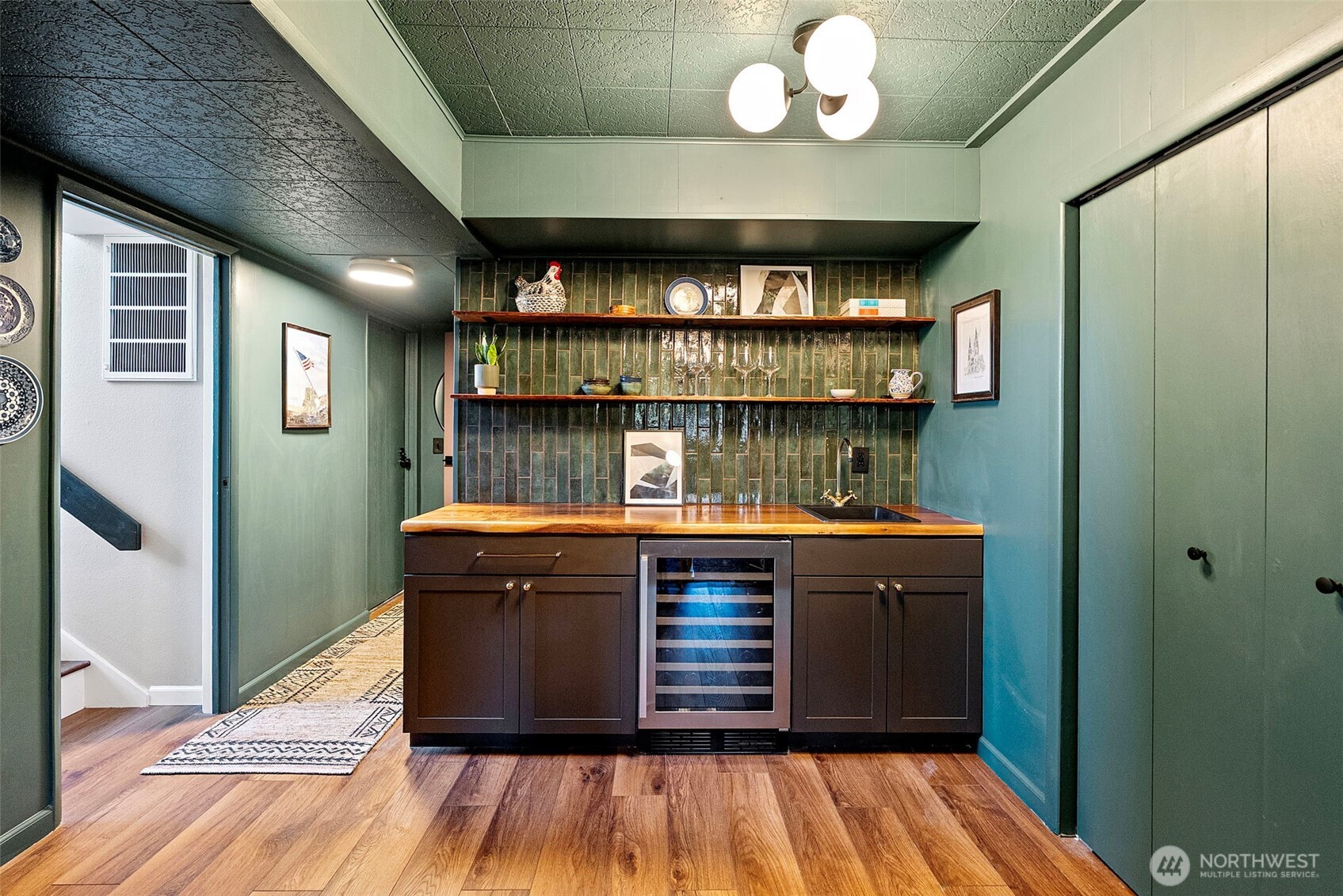 8205 Clearidge Avenue NW, Silverdale, WA 98383