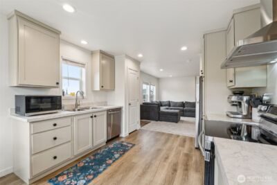4604 Yorkshire Drive , Anacortes, WA 98221 - Photo 9