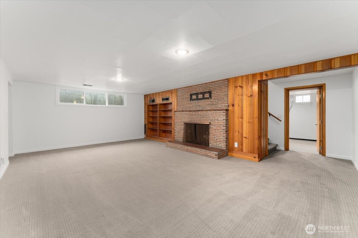 215 Pearl Street , Wenatchee, WA 98801