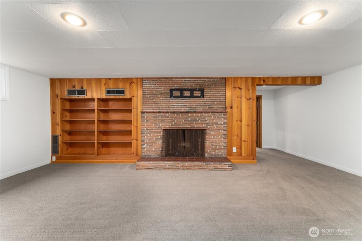 215 Pearl Street , Wenatchee, WA 98801