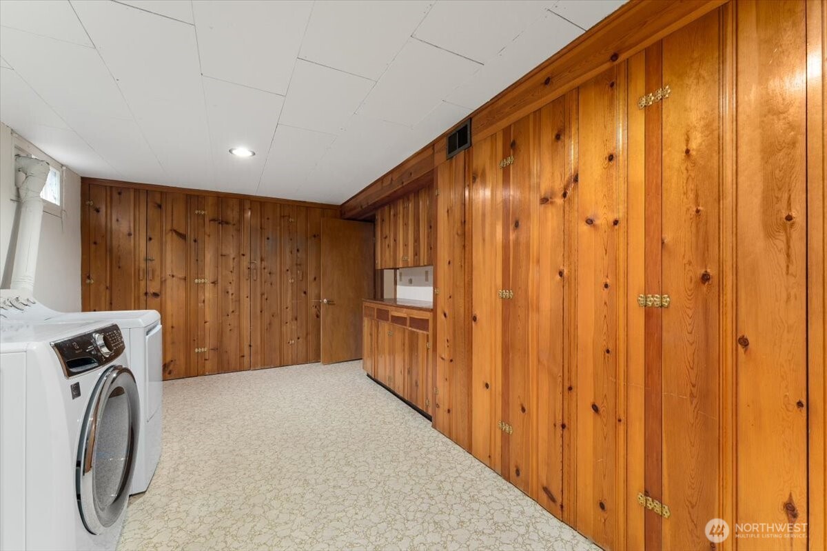 215 Pearl Street , Wenatchee, WA 98801