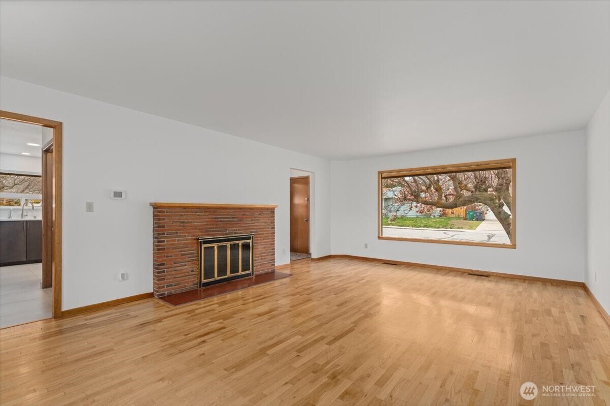 215 Pearl Street , Wenatchee, WA 98801