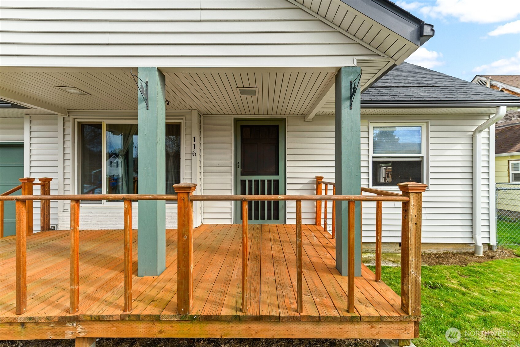 116 NE James Street , Camas, WA 98607