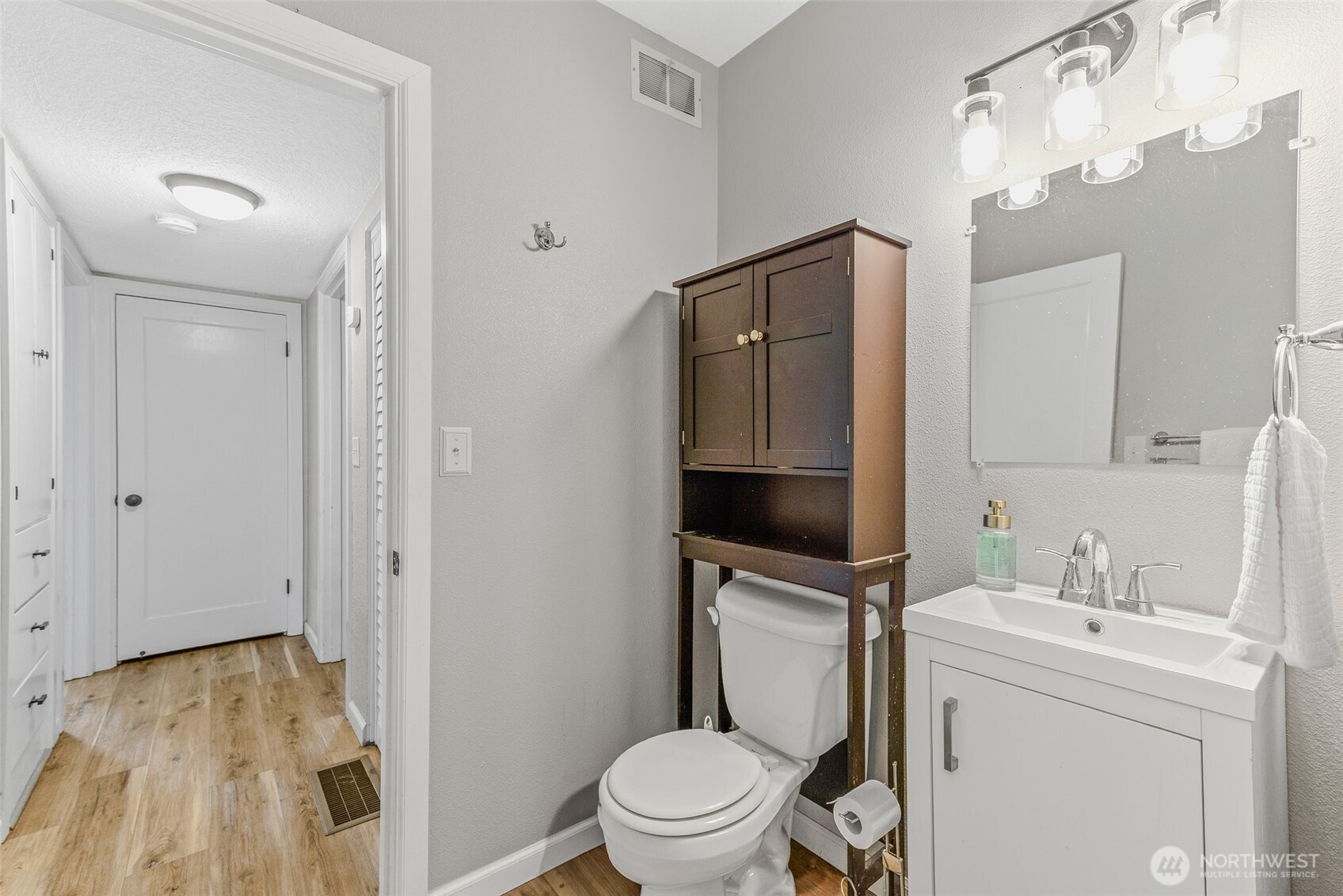 116 NE James Street , Camas, WA 98607