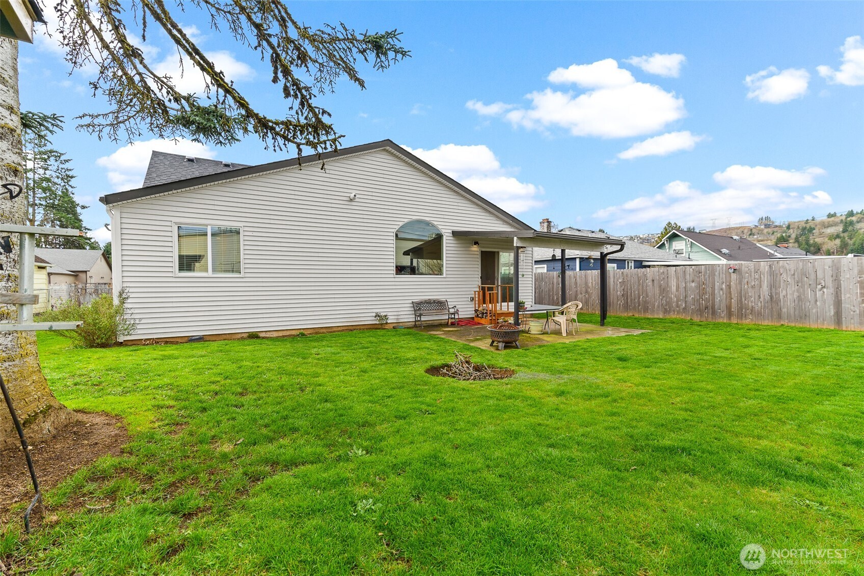 116 NE James Street , Camas, WA 98607