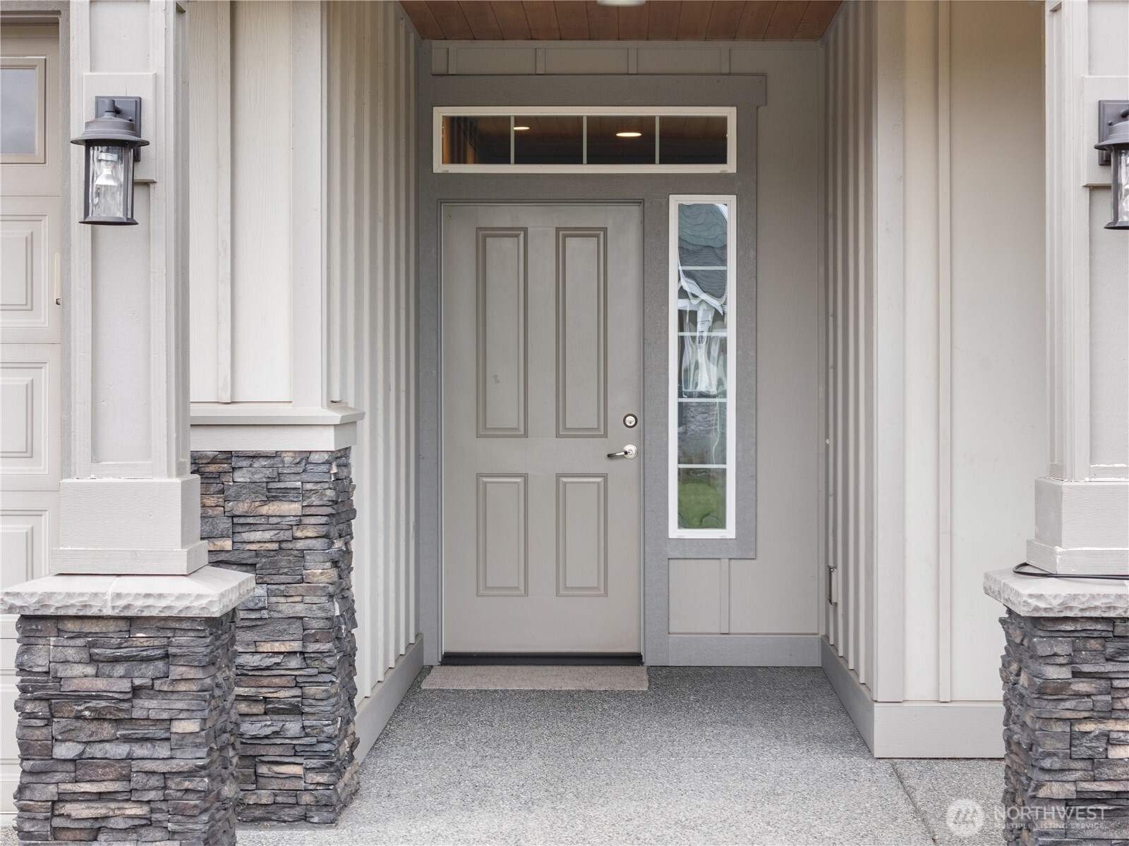 200 Blue Glacier Loop , Sequim, WA 98382