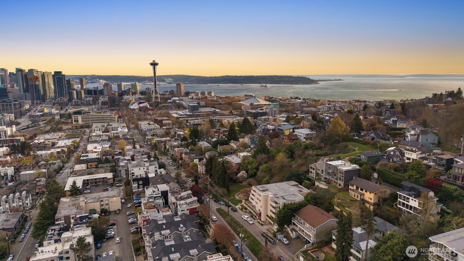 1231 5th Avenue N #302, Seattle, WA 98109