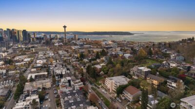 1231 5th Avenue N #302, Seattle, WA 98109 - Photo 35