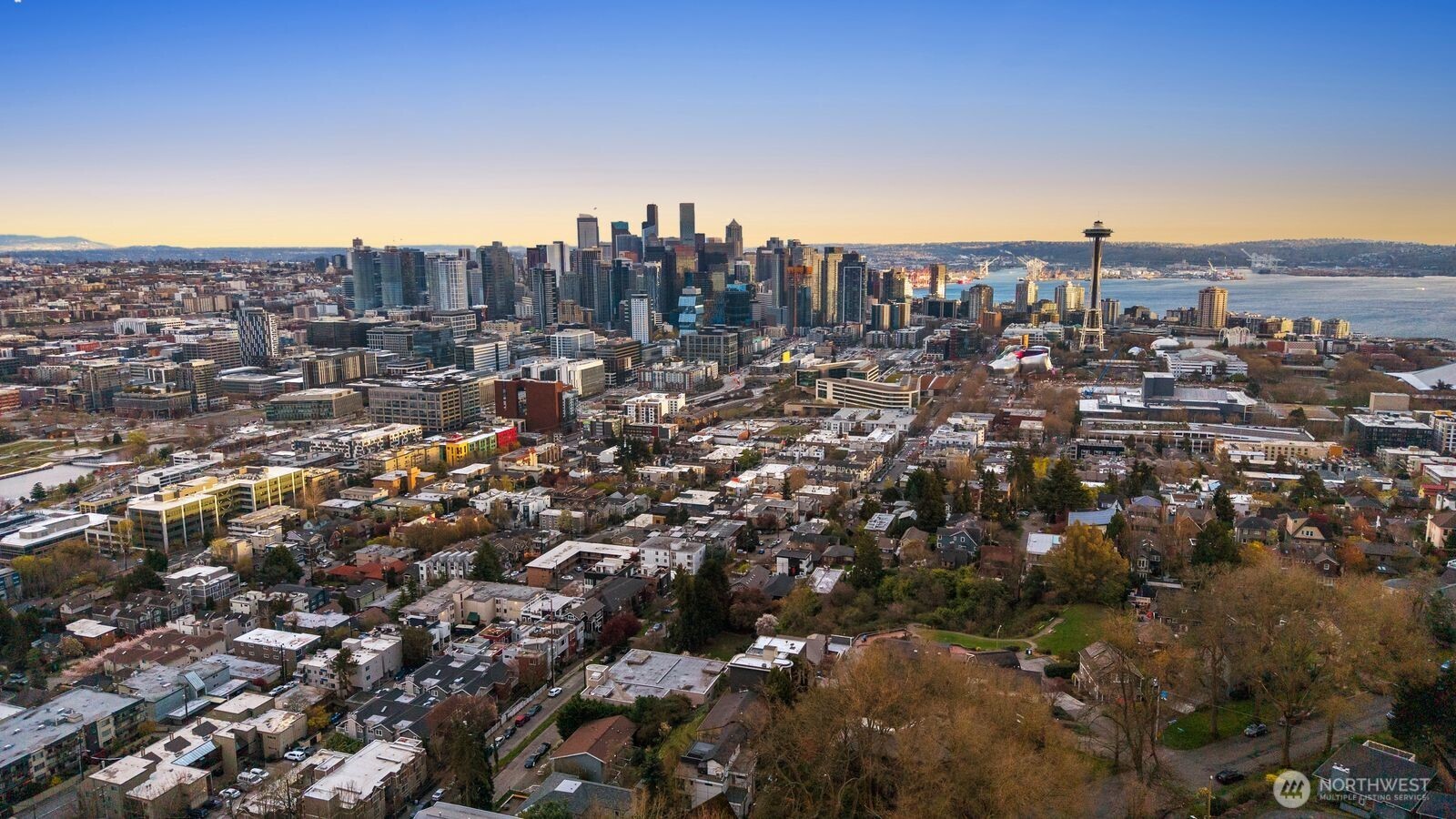 1231 5th Avenue N #302, Seattle, WA 98109