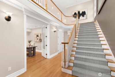 3046 43rd Avenue W, Seattle, WA 98199 - Photo 2