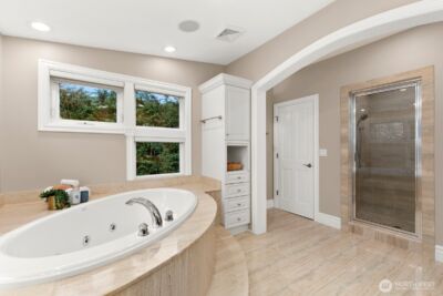 3046 43rd Avenue W, Seattle, WA 98199 - Photo 24