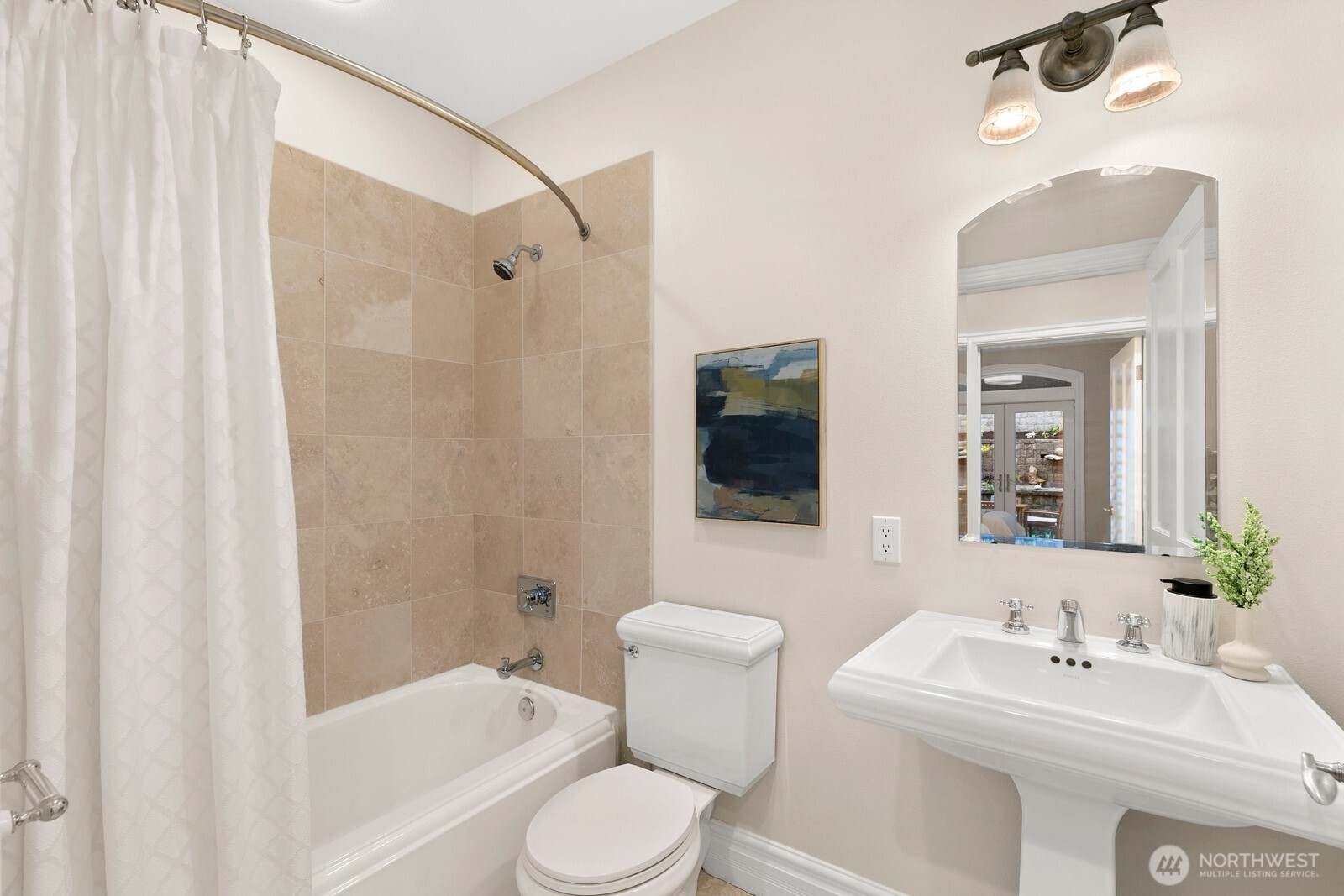 3046 43rd Avenue W, Seattle, WA 98199