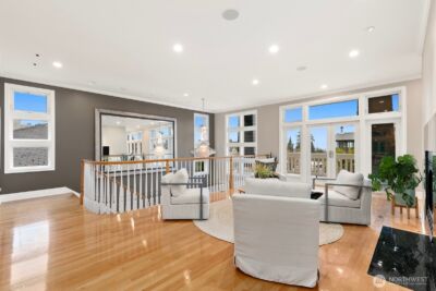 3046 43rd Avenue W, Seattle, WA 98199 - Photo 3