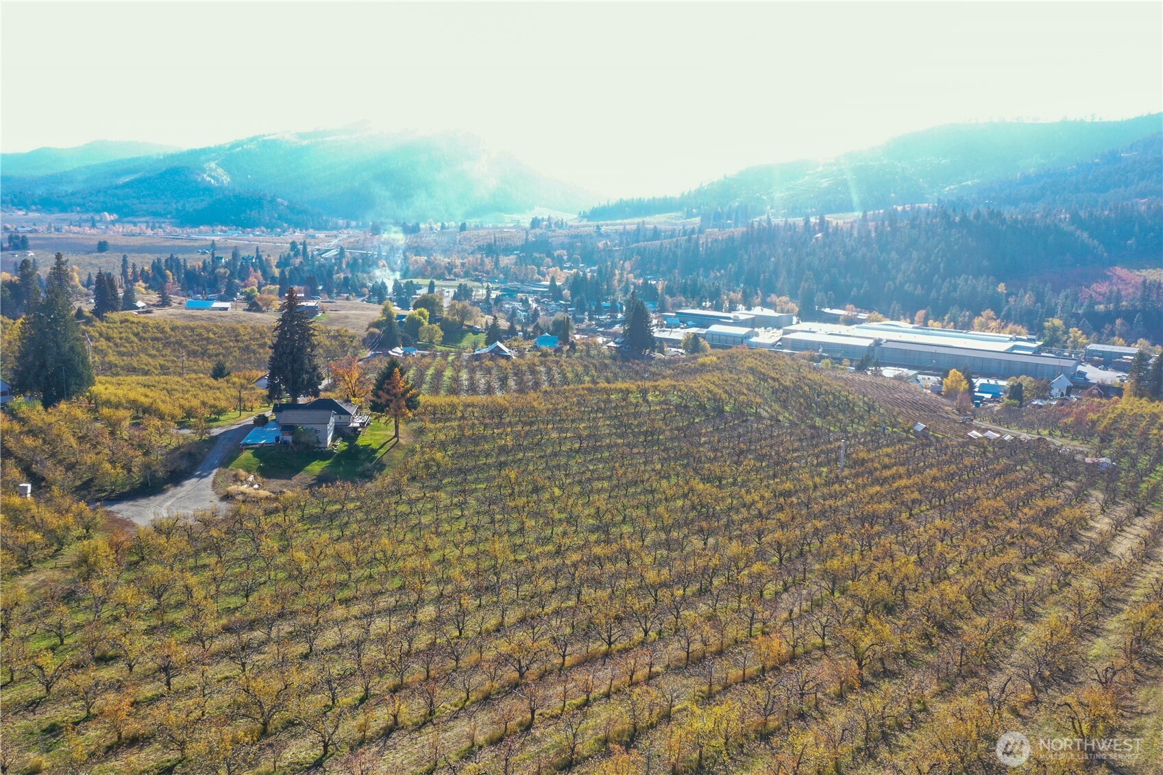 1 Ludwig Hill Rd , Peshastin, WA 98847