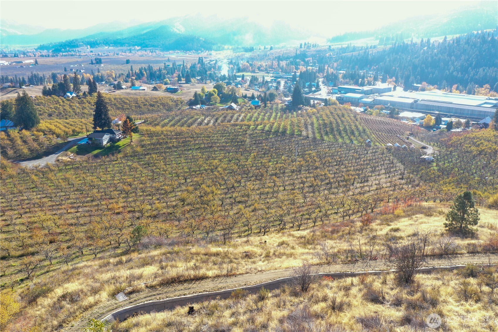 1 Ludwig Hill Rd , Peshastin, WA 98847