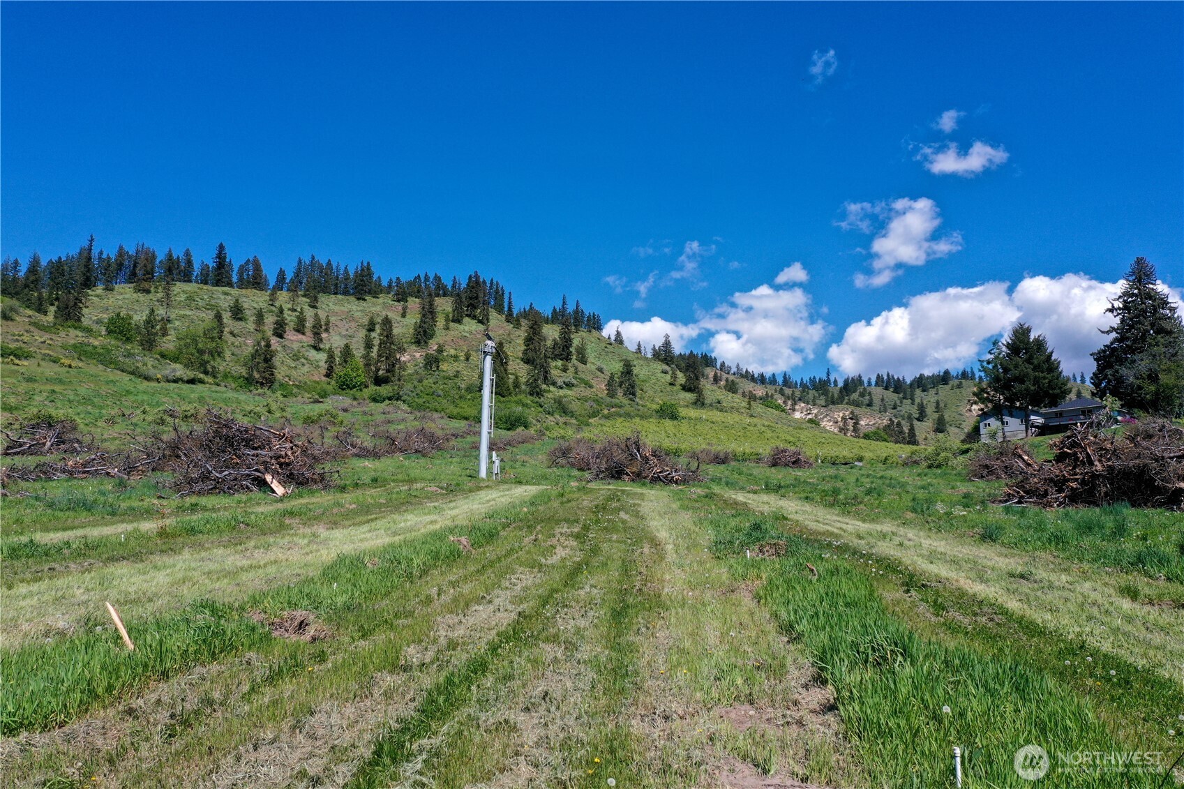 1 Ludwig Hill Rd , Peshastin, WA 98847