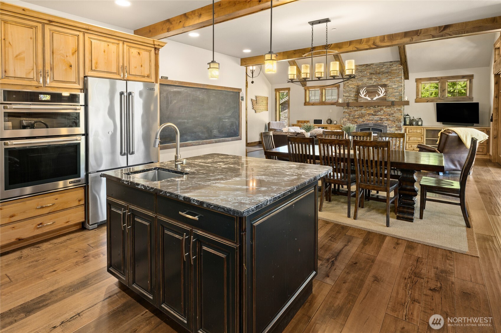 1060 Spragger Way , Cle Elum, WA 98922