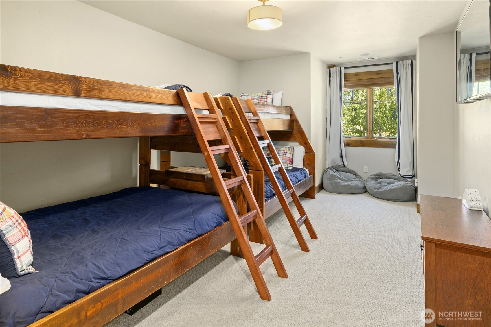 1060 Spragger Way , Cle Elum, WA 98922