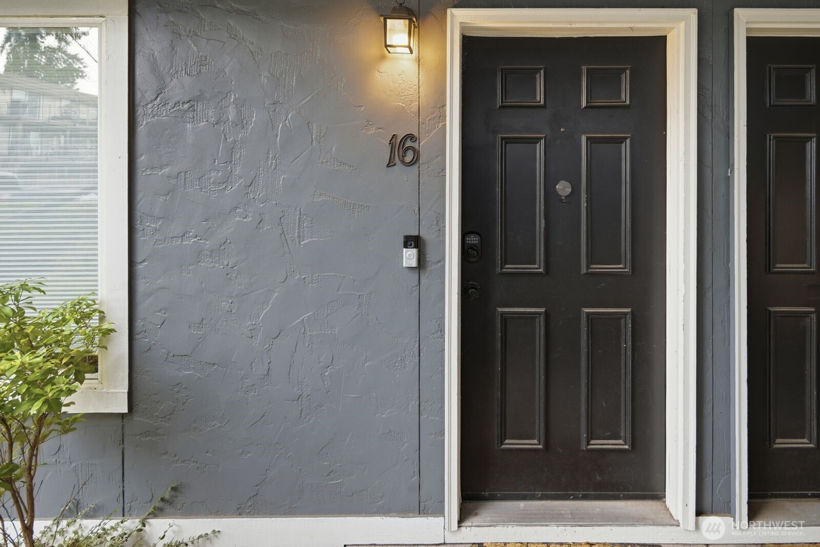 7431 212th Street SW #16, Edmonds, WA 98026